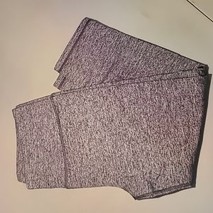 Victoria Secret Capri Workout Leggings